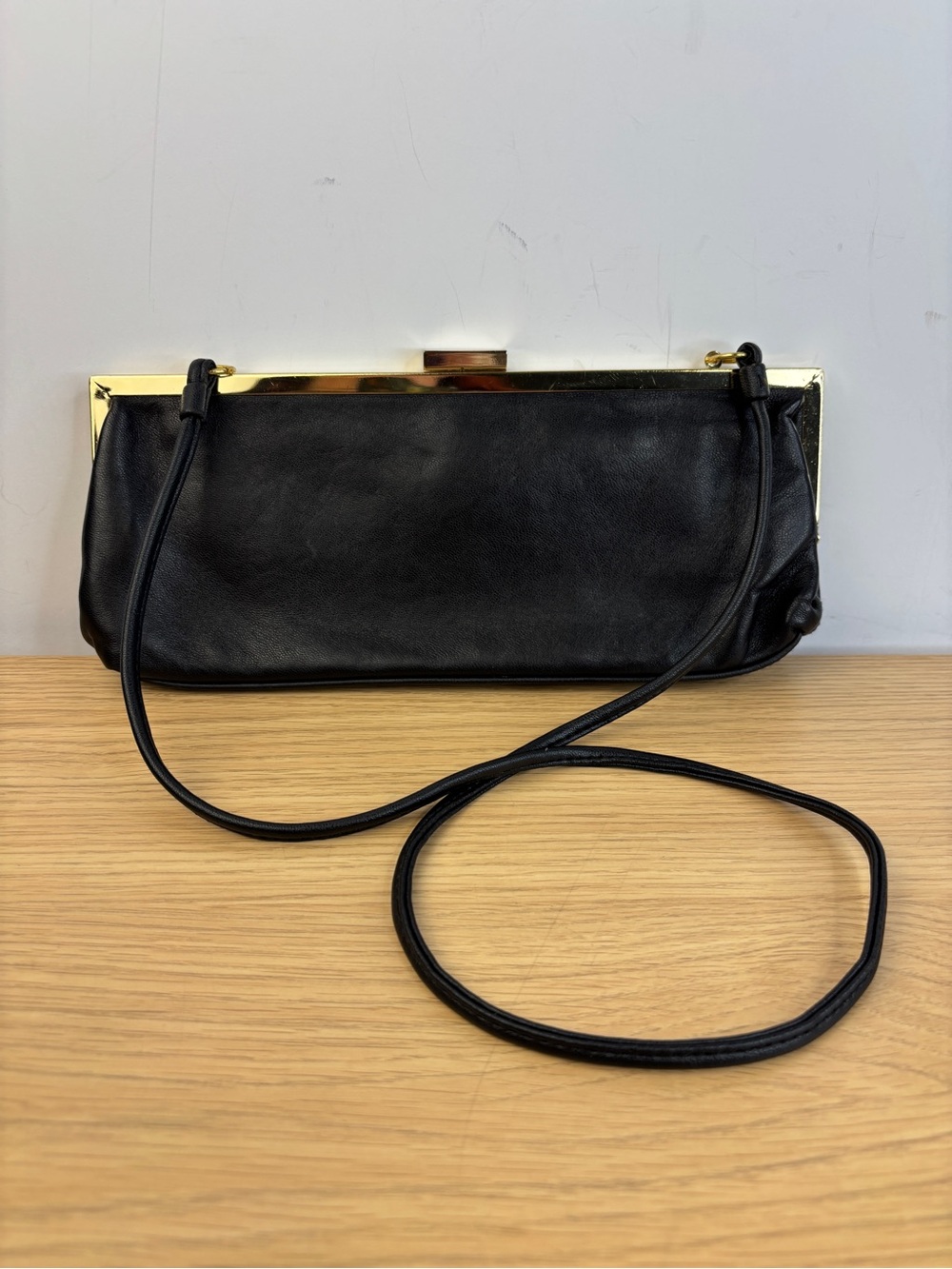 Vintage Marlo Black Leather Clutch Gold‎ Tone Metal Frame with Clasp